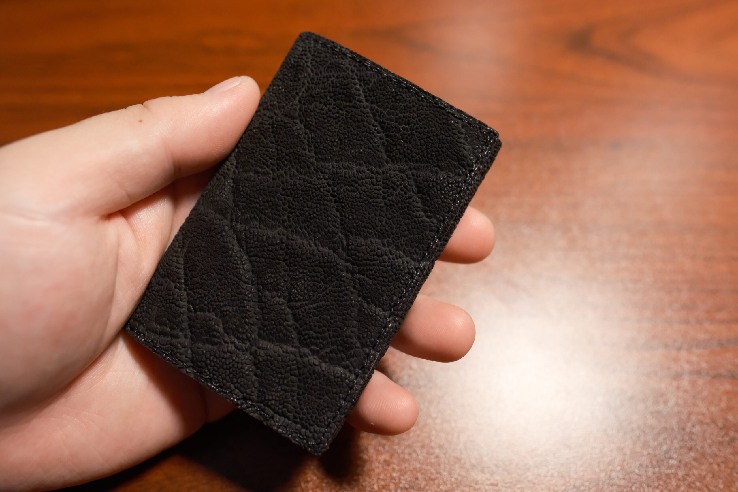 PRESSo Noir エレファントを購入レビュー。MagSafeウォレットとは別格